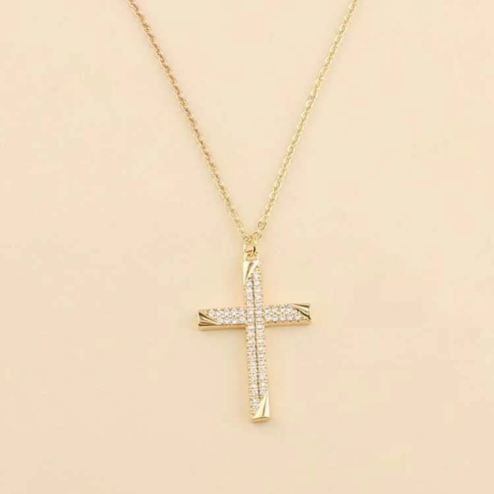 cross necklace✝️